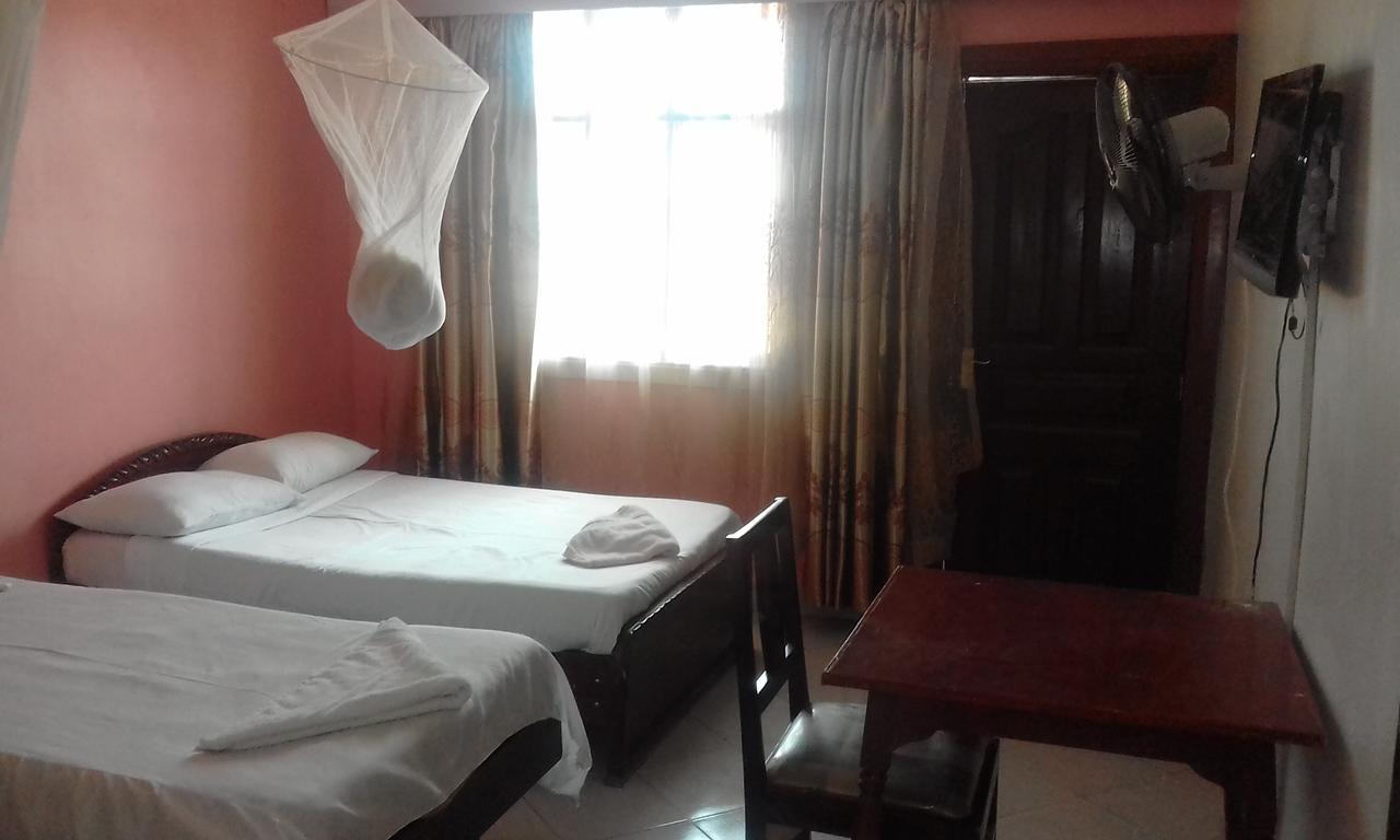 Riversand Hotel Kisumu Exterior photo